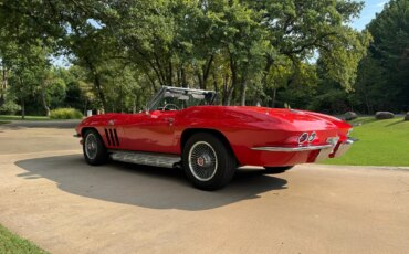 Chevrolet-Corvette-convertible-1966-Red-Black-11