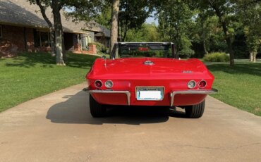 Chevrolet-Corvette-convertible-1966-Red-Black-12