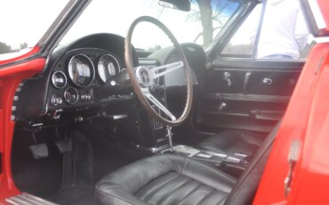 Chevrolet-Corvette-convertible-1966-Red-Black-22