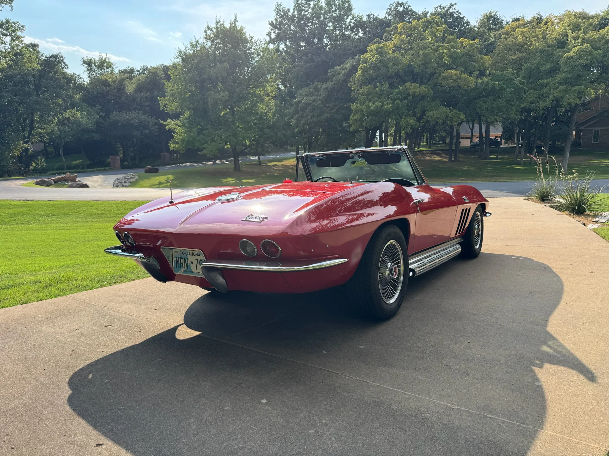 Chevrolet-Corvette-convertible-1966-Red-Black-22