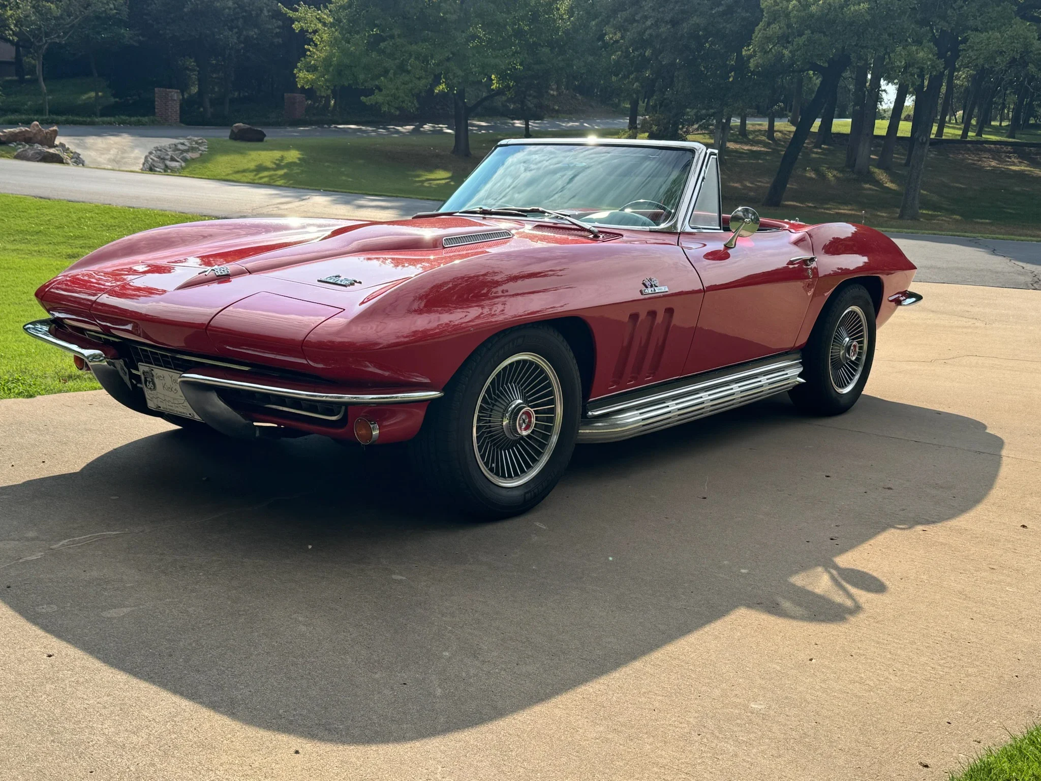 Chevrolet-Corvette-convertible-1966-Red-Black-23