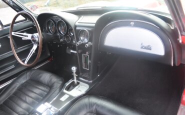 Chevrolet-Corvette-convertible-1966-Red-Black-24