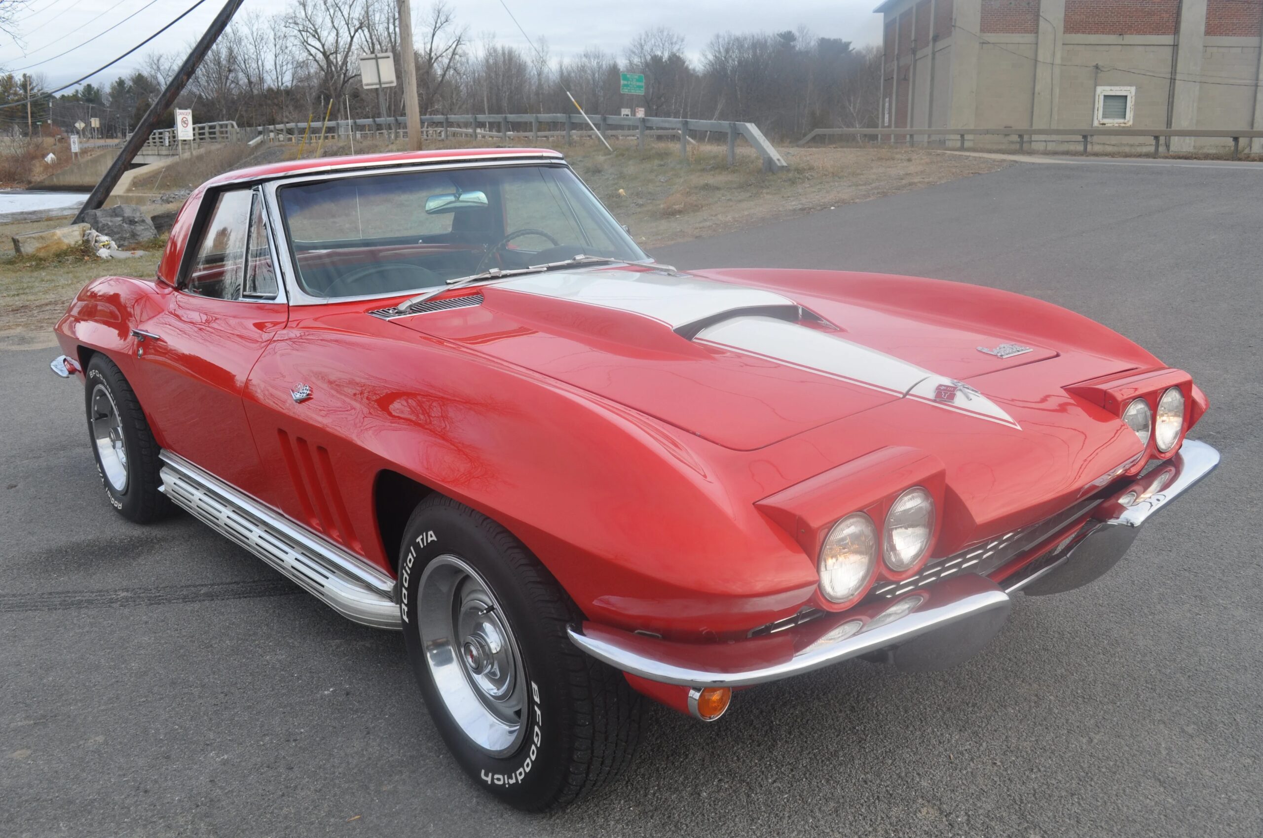 Chevrolet-Corvette-convertible-1966-Red-Black-37