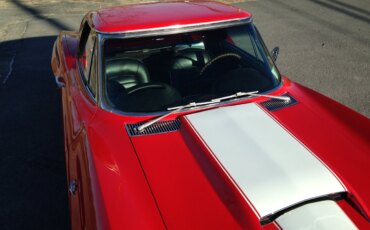 Chevrolet-Corvette-convertible-1966-Red-Black-51