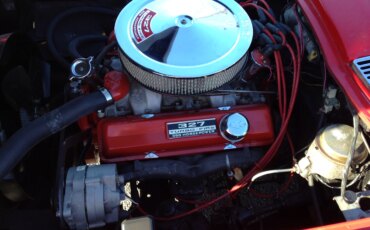 Chevrolet-Corvette-convertible-1966-Red-Black-53
