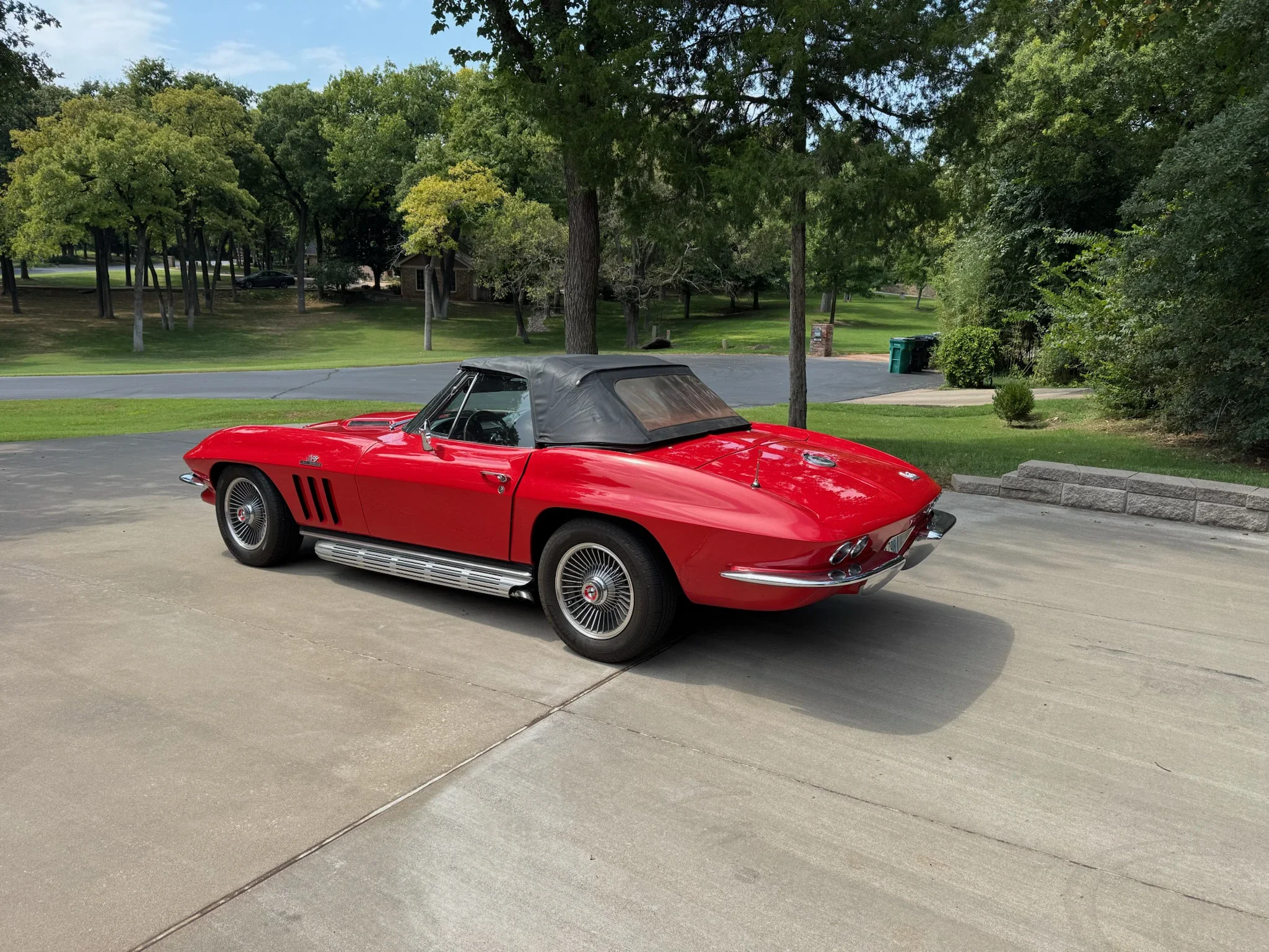 Chevrolet-Corvette-convertible-1966-Red-Black-8