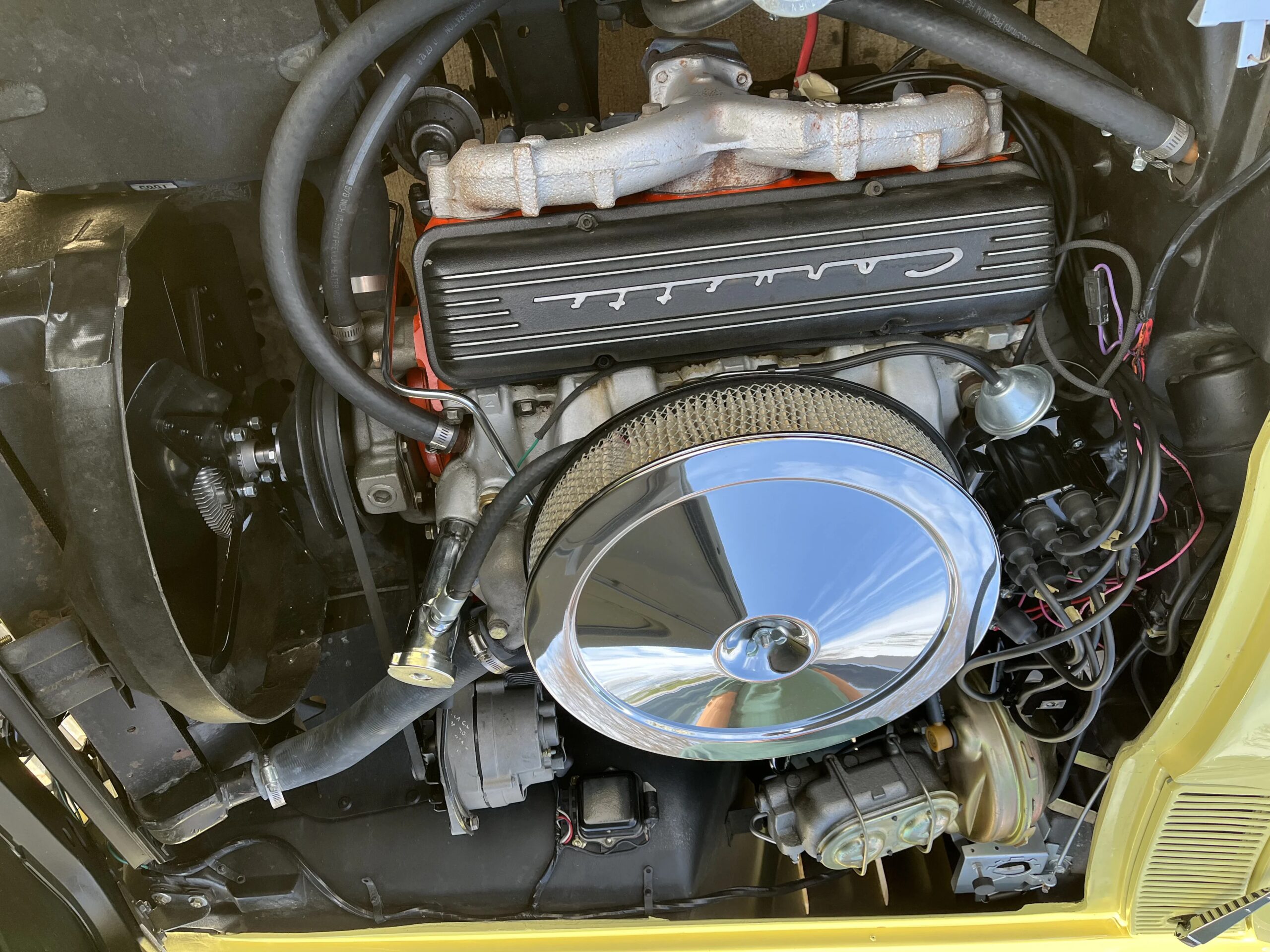Chevrolet-Corvette-convertible-1966-Yellow-Black-16