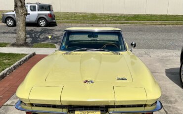 Chevrolet-Corvette-convertible-1966-Yellow-Black-19