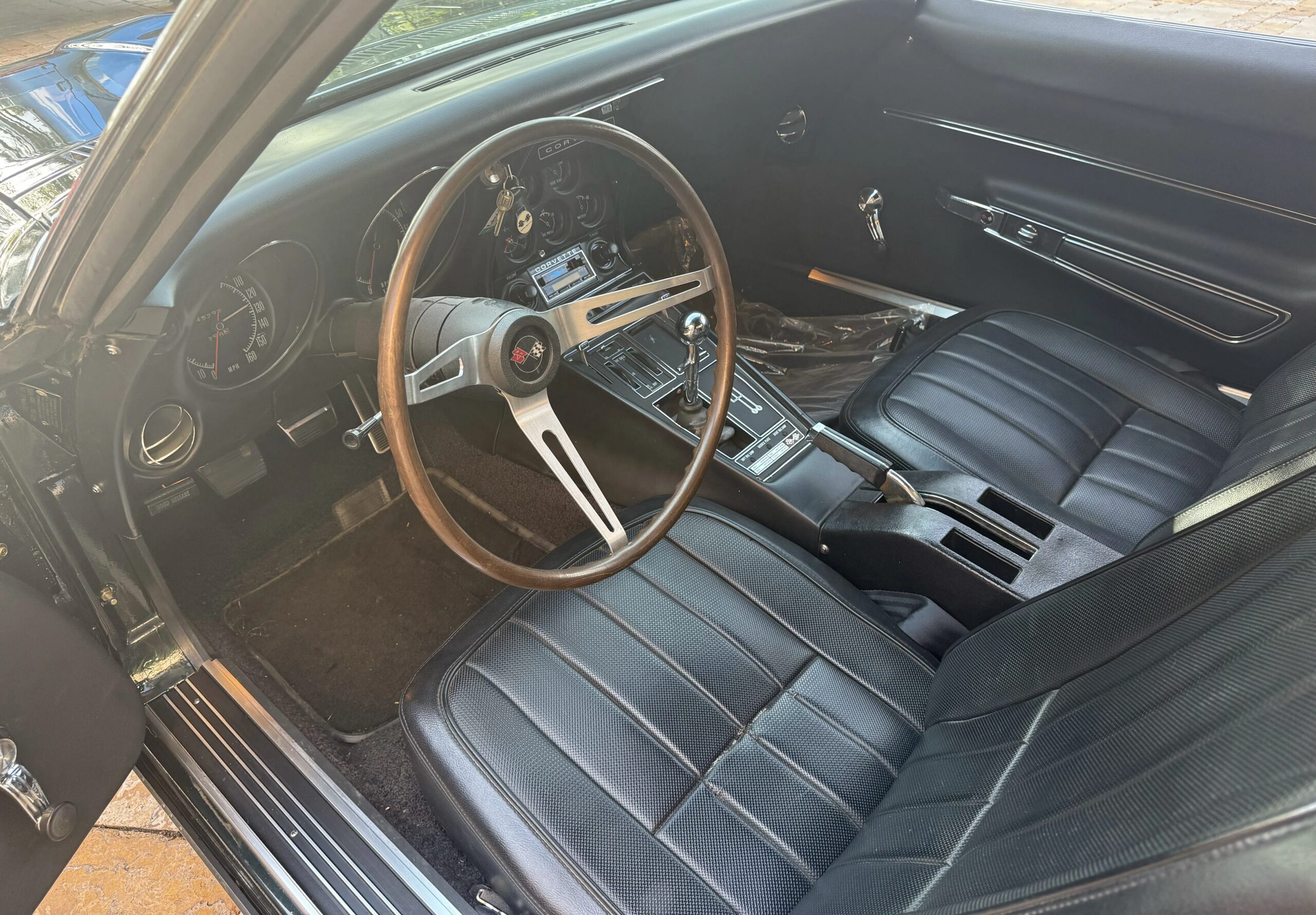 Chevrolet-Corvette-convertible-1968-Black-3