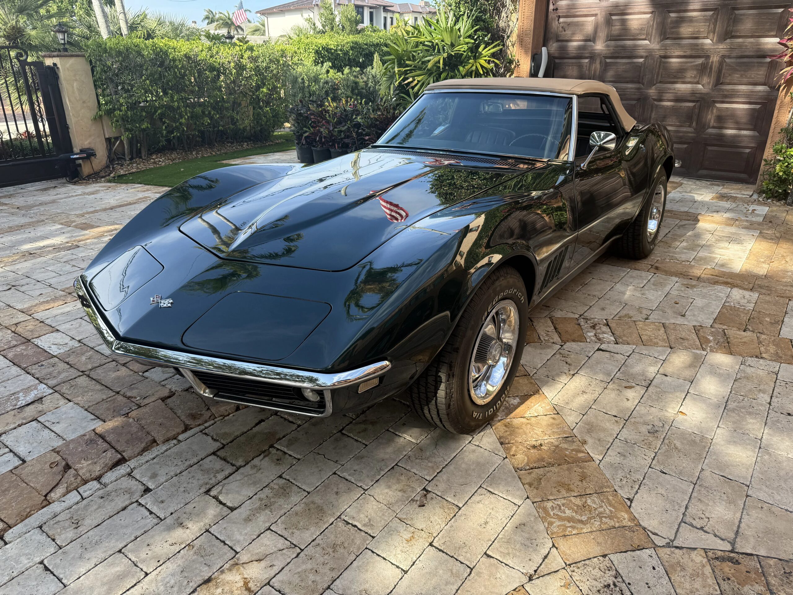 Chevrolet-Corvette-convertible-1968-Black-6