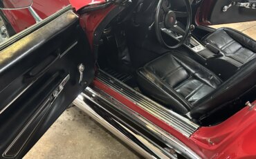 Chevrolet-Corvette-convertible-1968-Red-Black-1