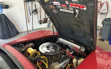 Chevrolet-Corvette-convertible-1968-Red-Black-10