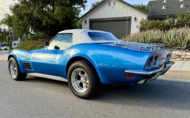 Chevrolet-Corvette-convertible-1970-Blue-Blue-14