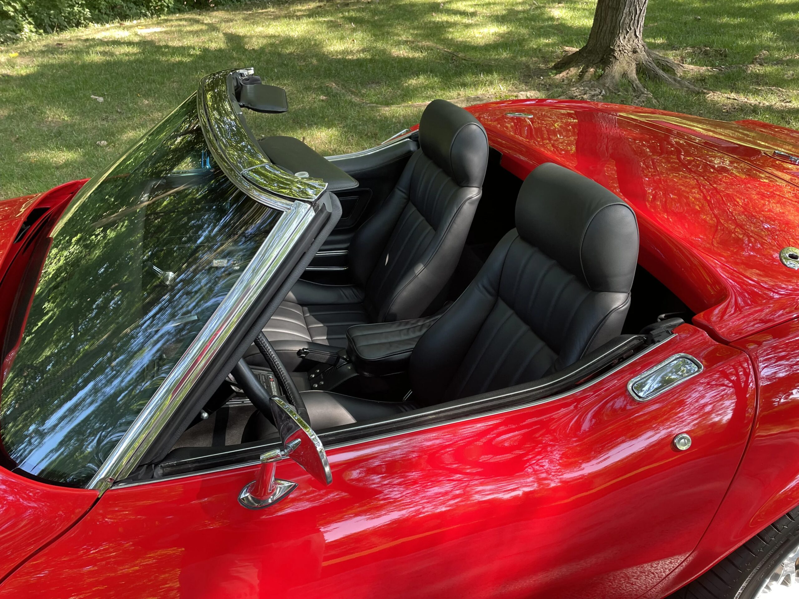 Chevrolet-Corvette-convertible-1970-Red-Black-1