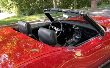 Chevrolet-Corvette-convertible-1970-Red-Black-18