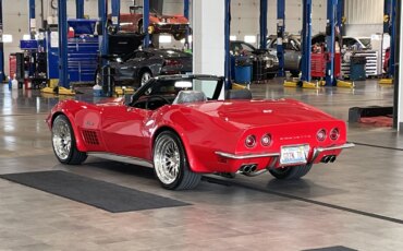 Chevrolet-Corvette-convertible-1970-Red-Black-2