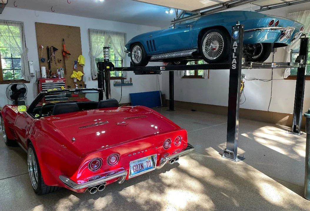 Chevrolet-Corvette-convertible-1970-Red-Black-4