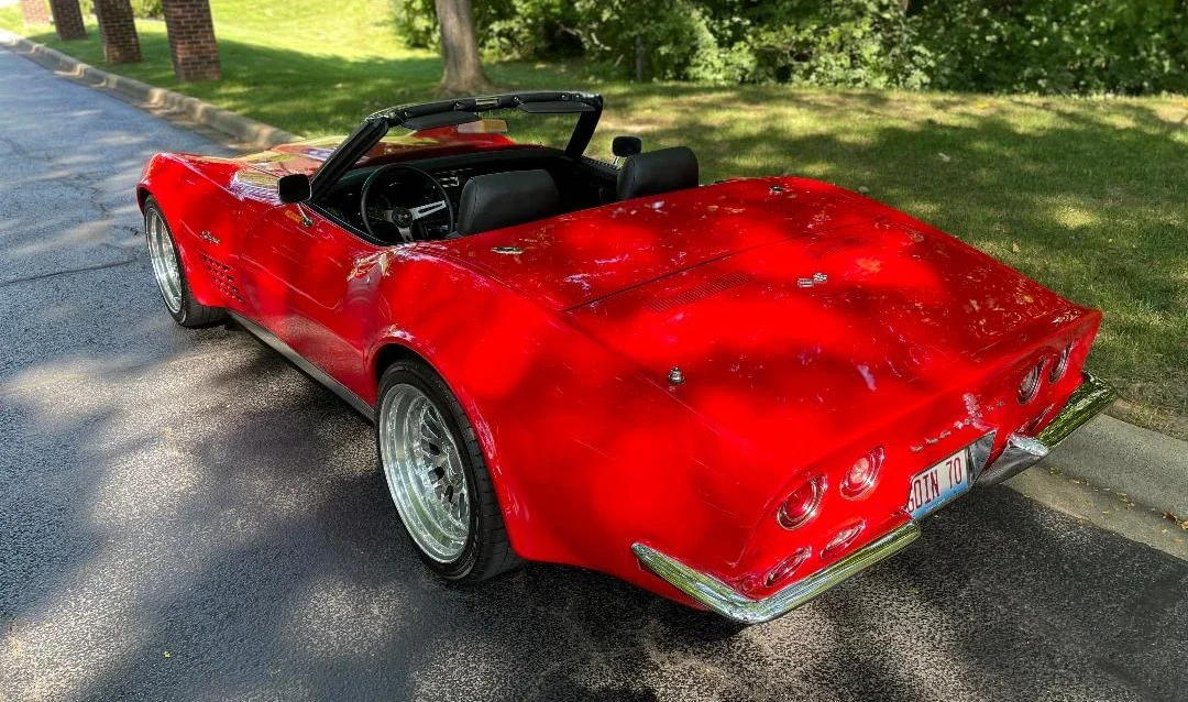 Chevrolet-Corvette-convertible-1970-Red-Black-44