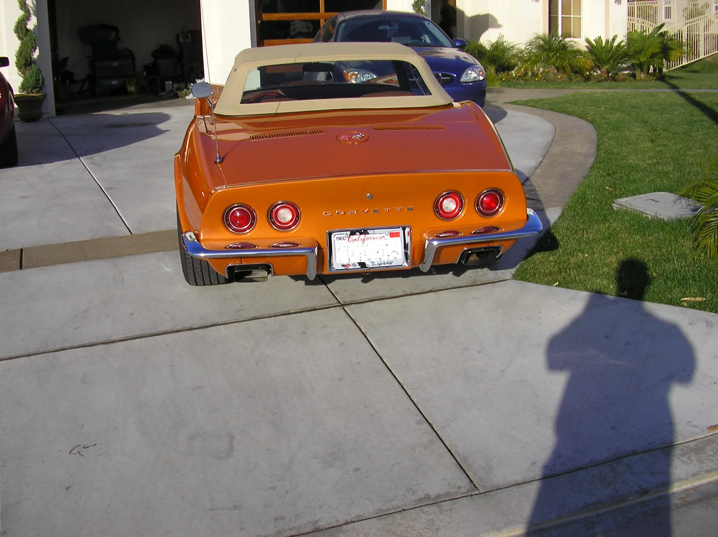 Chevrolet-Corvette-convertible-1972-Orange-Tan-1