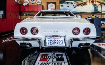 Chevrolet-Corvette-convertible-1972-White-Tan-47