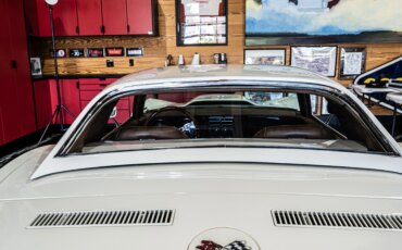 Chevrolet-Corvette-convertible-1972-White-Tan-49