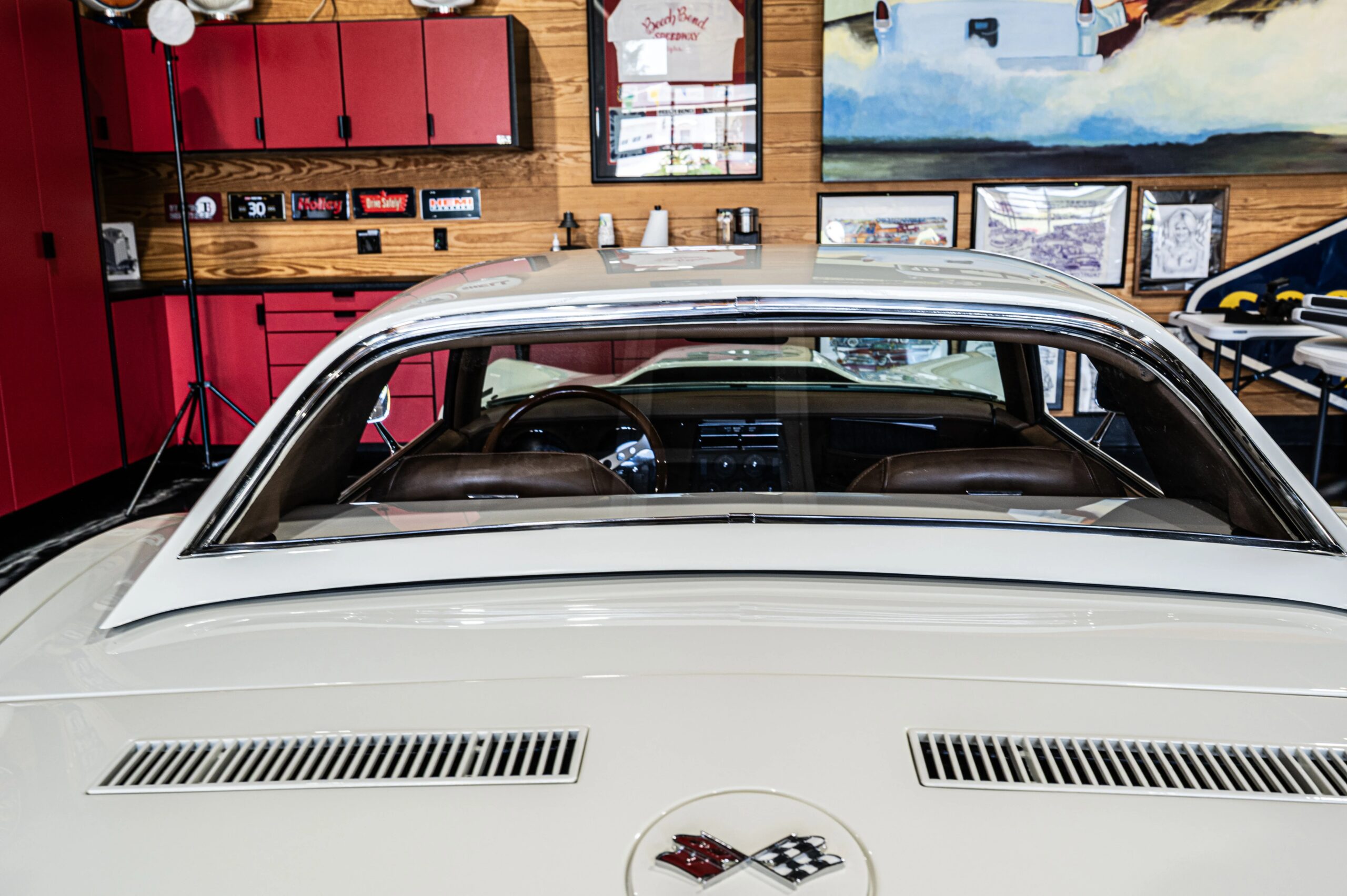 Chevrolet-Corvette-convertible-1972-White-Tan-49