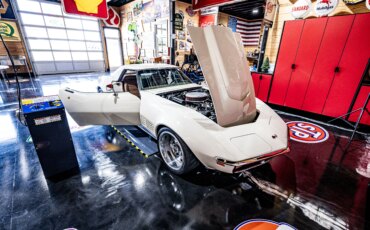 Chevrolet-Corvette-convertible-1972-White-Tan-58