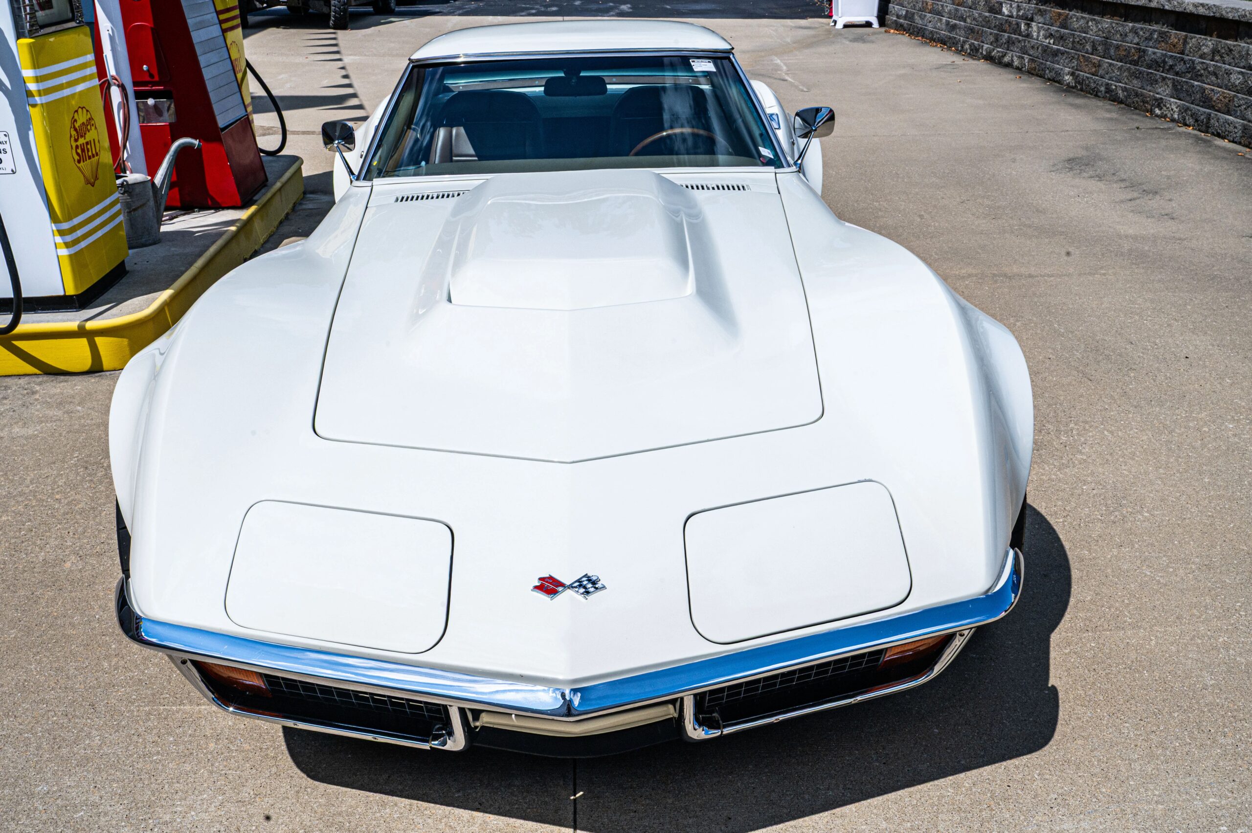 Chevrolet-Corvette-convertible-1972-White-Tan-62
