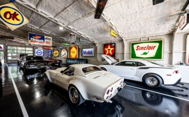 Chevrolet-Corvette-convertible-1972-White-Tan-63