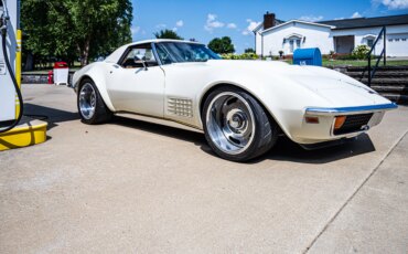 Chevrolet-Corvette-convertible-1972-White-Tan-77