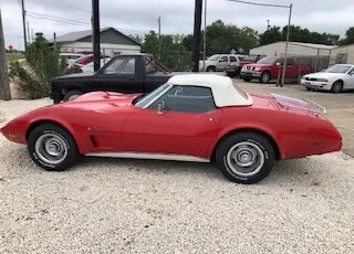 Chevrolet-Corvette-convertible-1975-Red-Tan