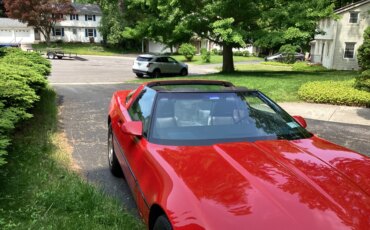 Chevrolet-Corvette-convertible-1985-Red-Black-18