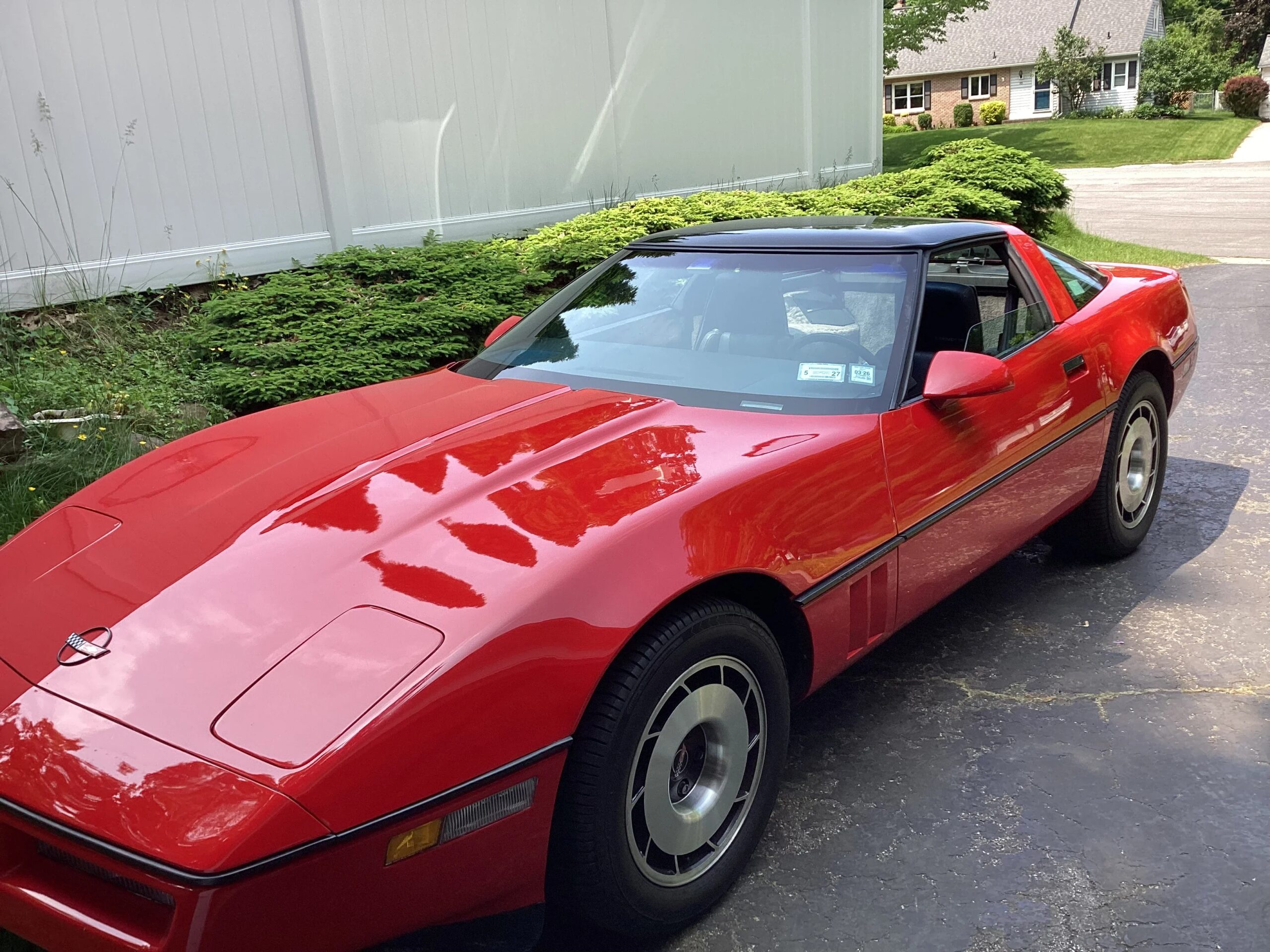 Chevrolet-Corvette-convertible-1985-Red-Black-20