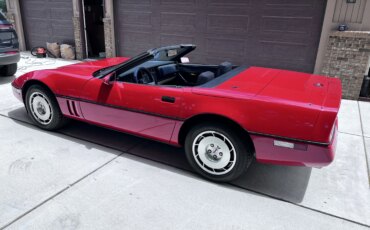 Chevrolet-Corvette-convertible-1986-Red-Black-2