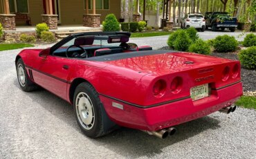 Chevrolet-Corvette-convertible-1986-Red-Red-10