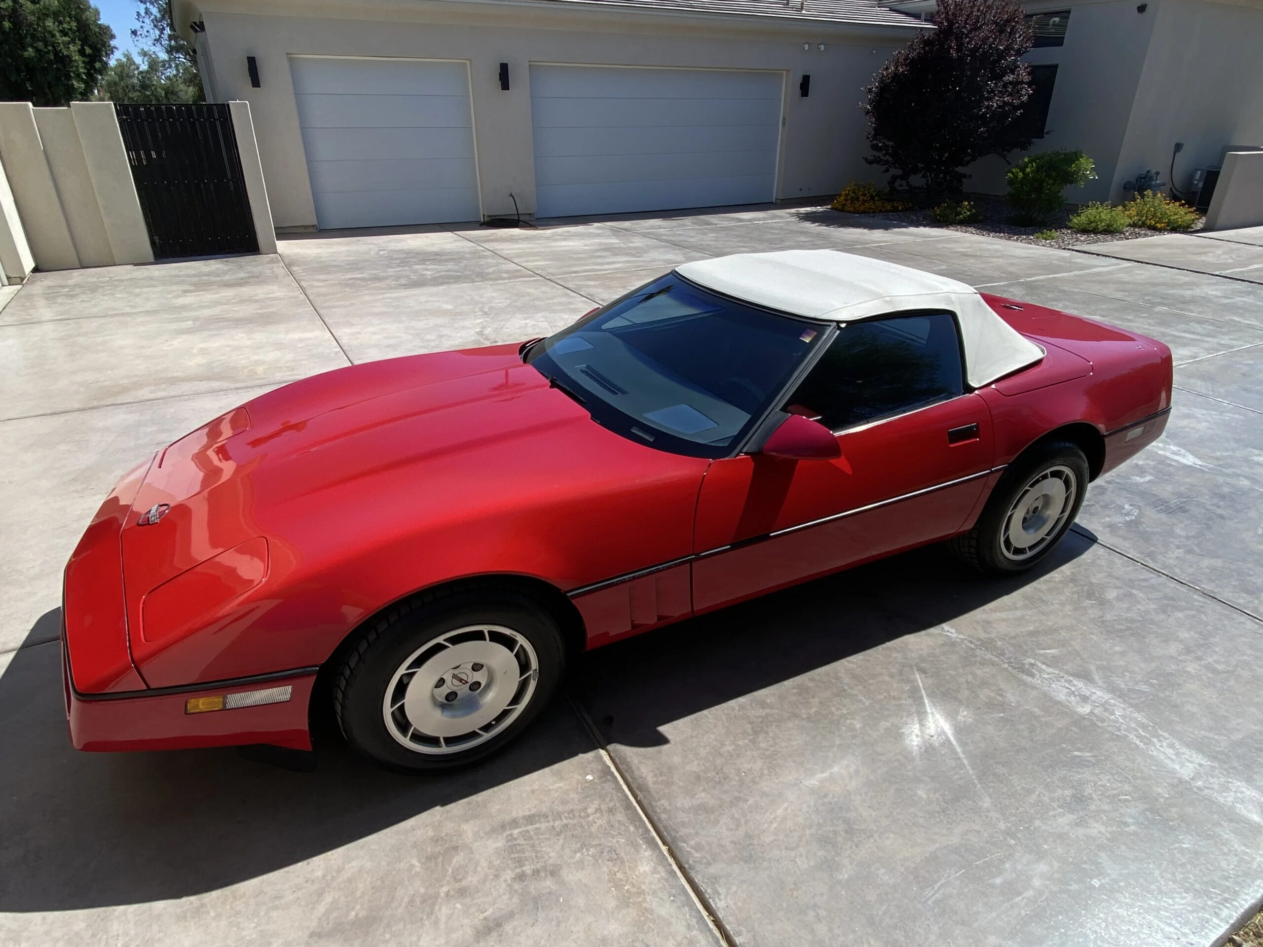 Chevrolet-Corvette-convertible-1986-Red-Red-11