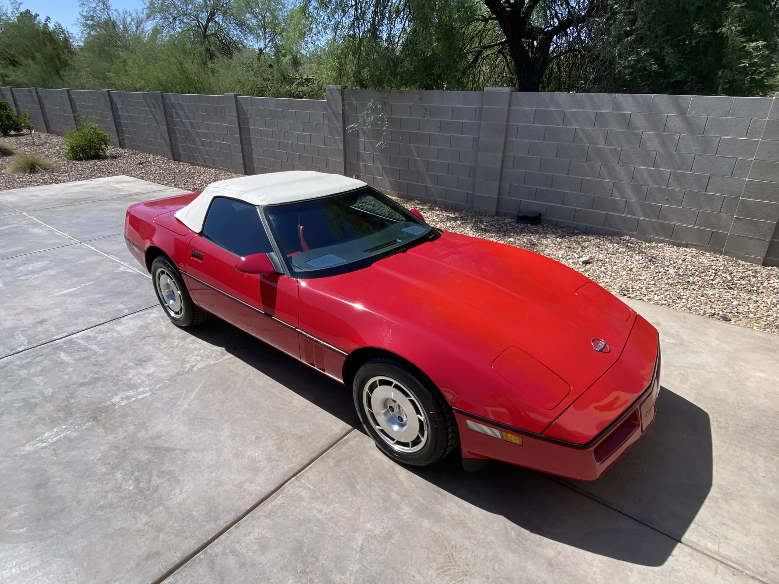 Chevrolet-Corvette-convertible-1986-Red-Red-13