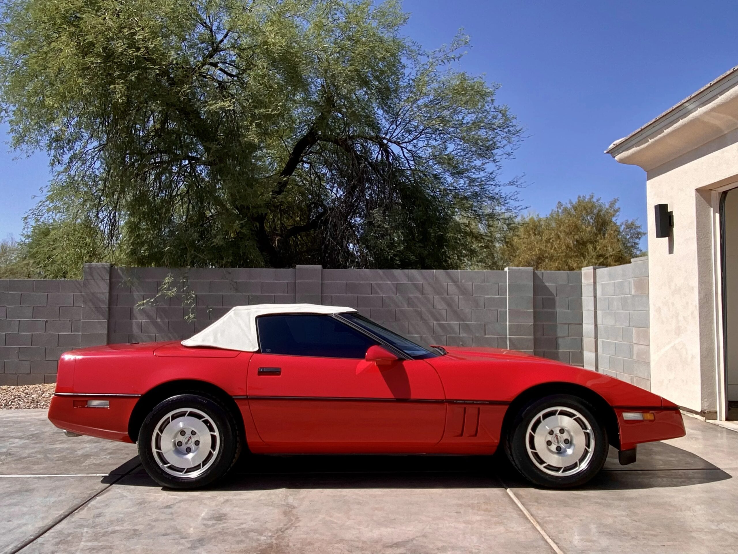 Chevrolet-Corvette-convertible-1986-Red-Red-7