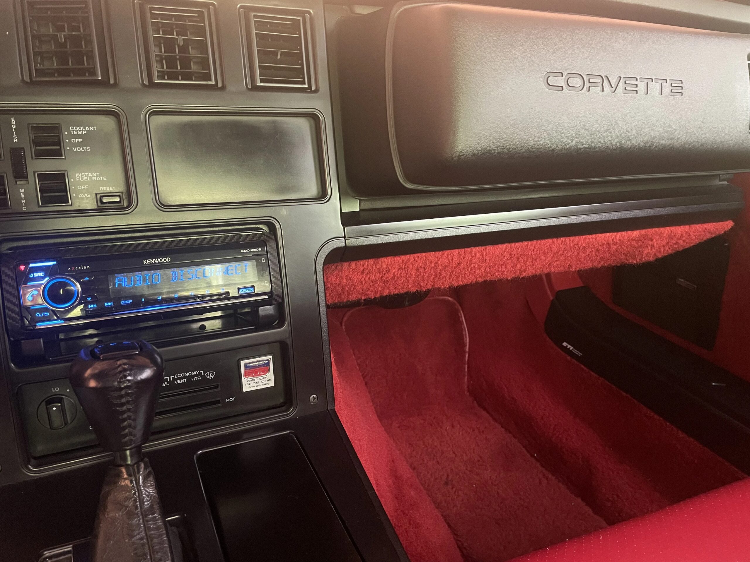 Chevrolet-Corvette-convertible-1986-Red-Red-8