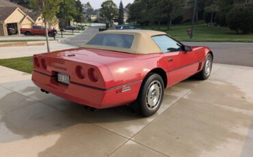Chevrolet-Corvette-convertible-1986-Red-Tan-1
