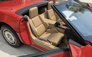 Chevrolet-Corvette-convertible-1986-Red-Tan-5