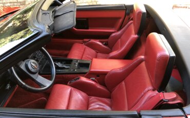 Chevrolet-Corvette-convertible-1987-Red-Red-2