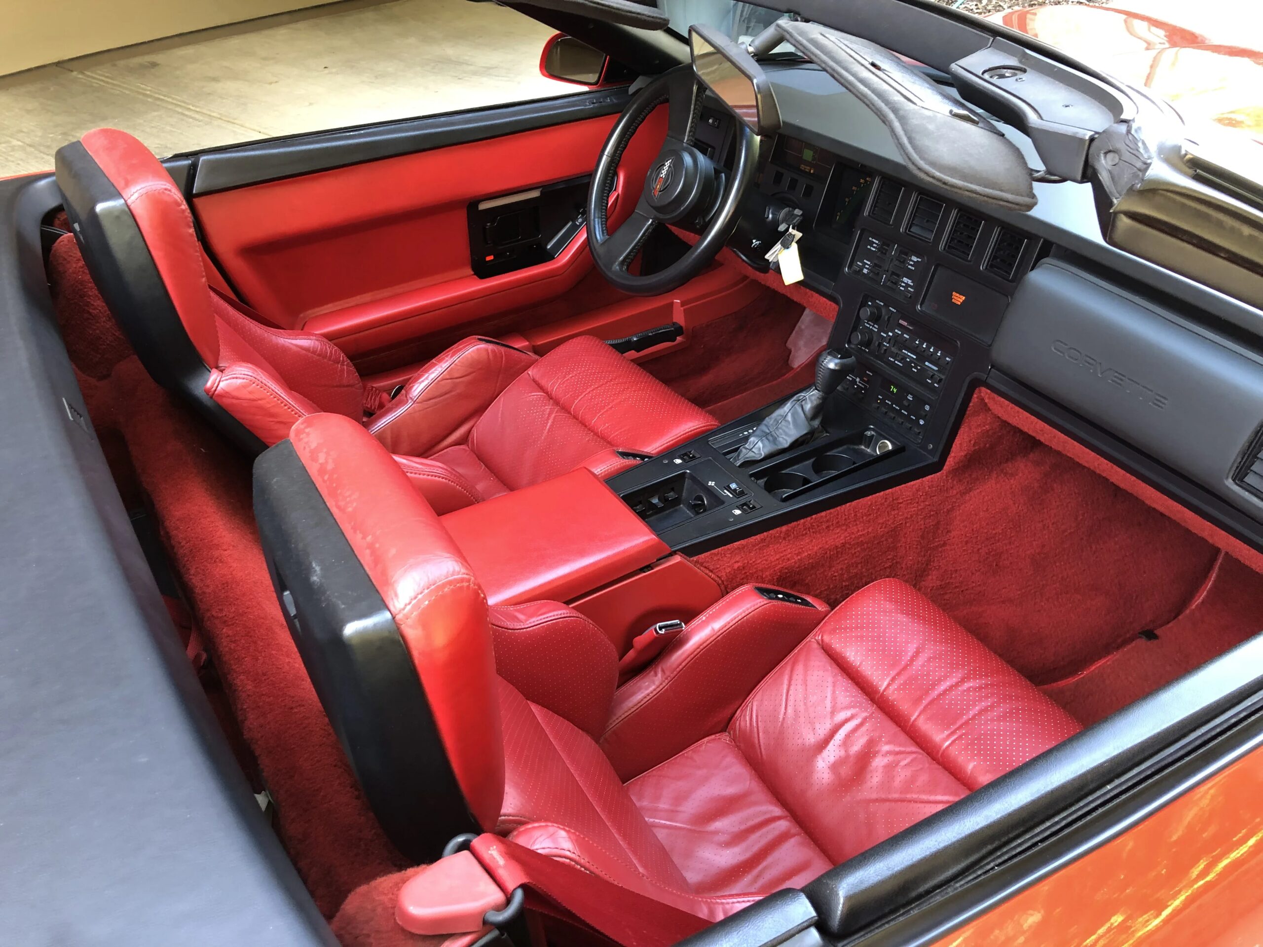Chevrolet-Corvette-convertible-1987-Red-Red-3
