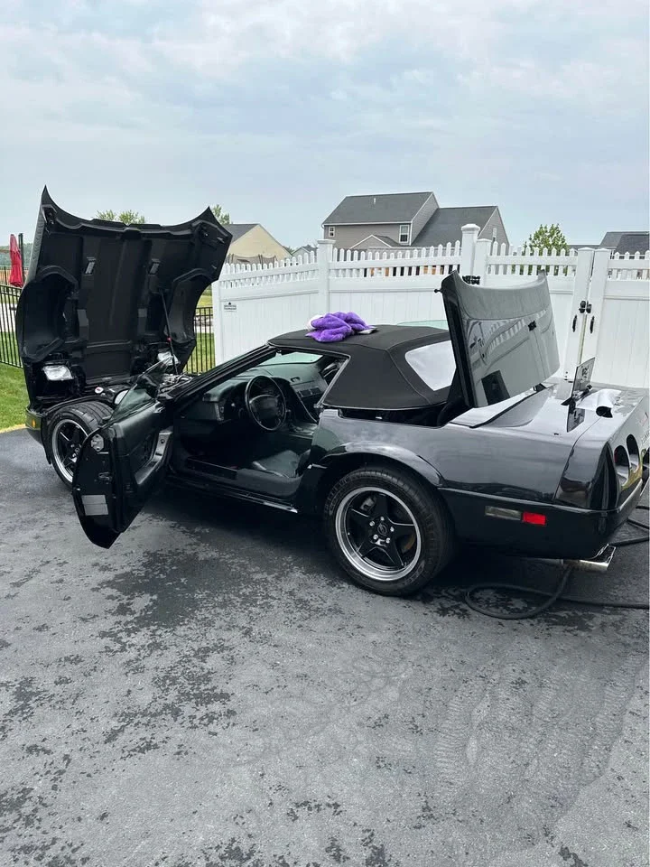 Chevrolet-Corvette-convertible-1991-Black-Black-3