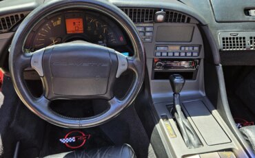 Chevrolet-Corvette-convertible-1991-Red-Black-13