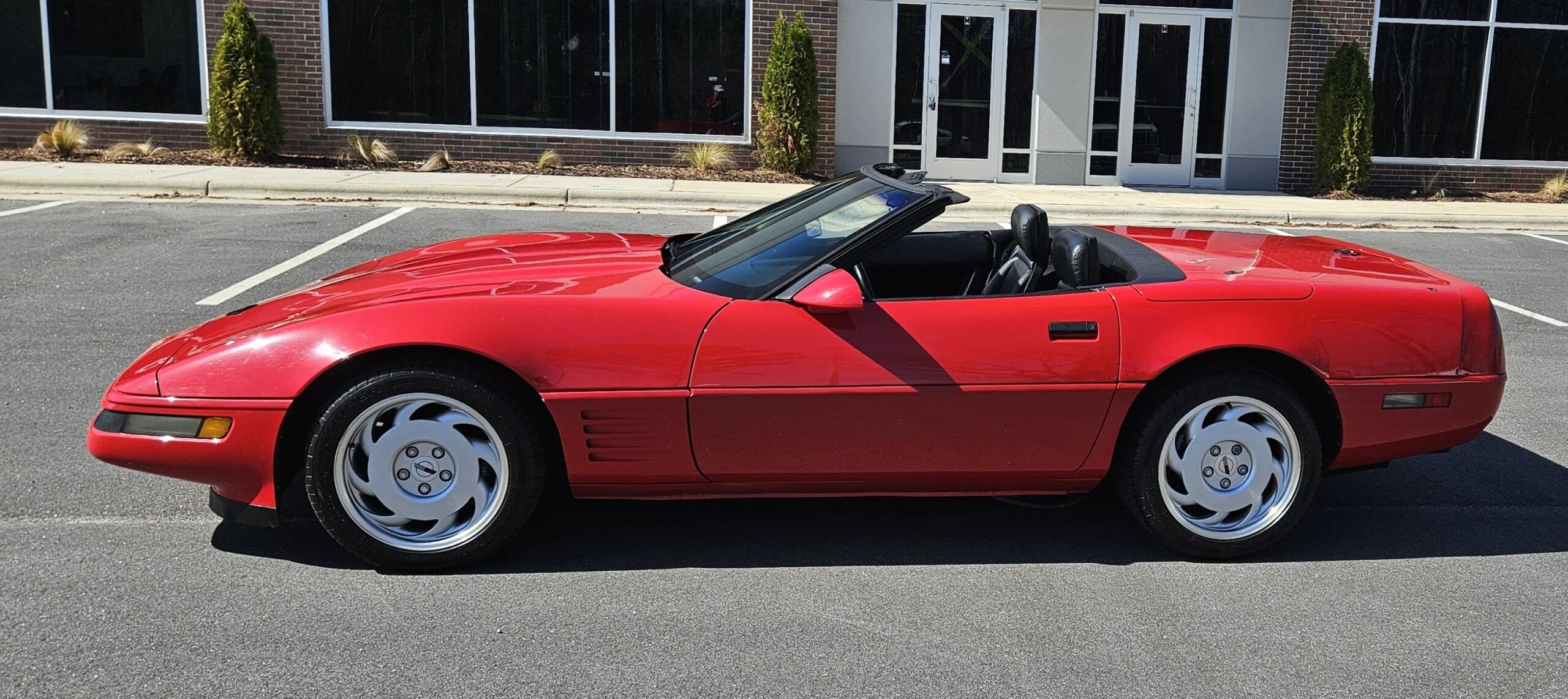 Chevrolet-Corvette-convertible-1991-Red-Black-2
