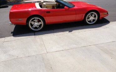 Chevrolet-Corvette-convertible-1991-Red-Tan-10