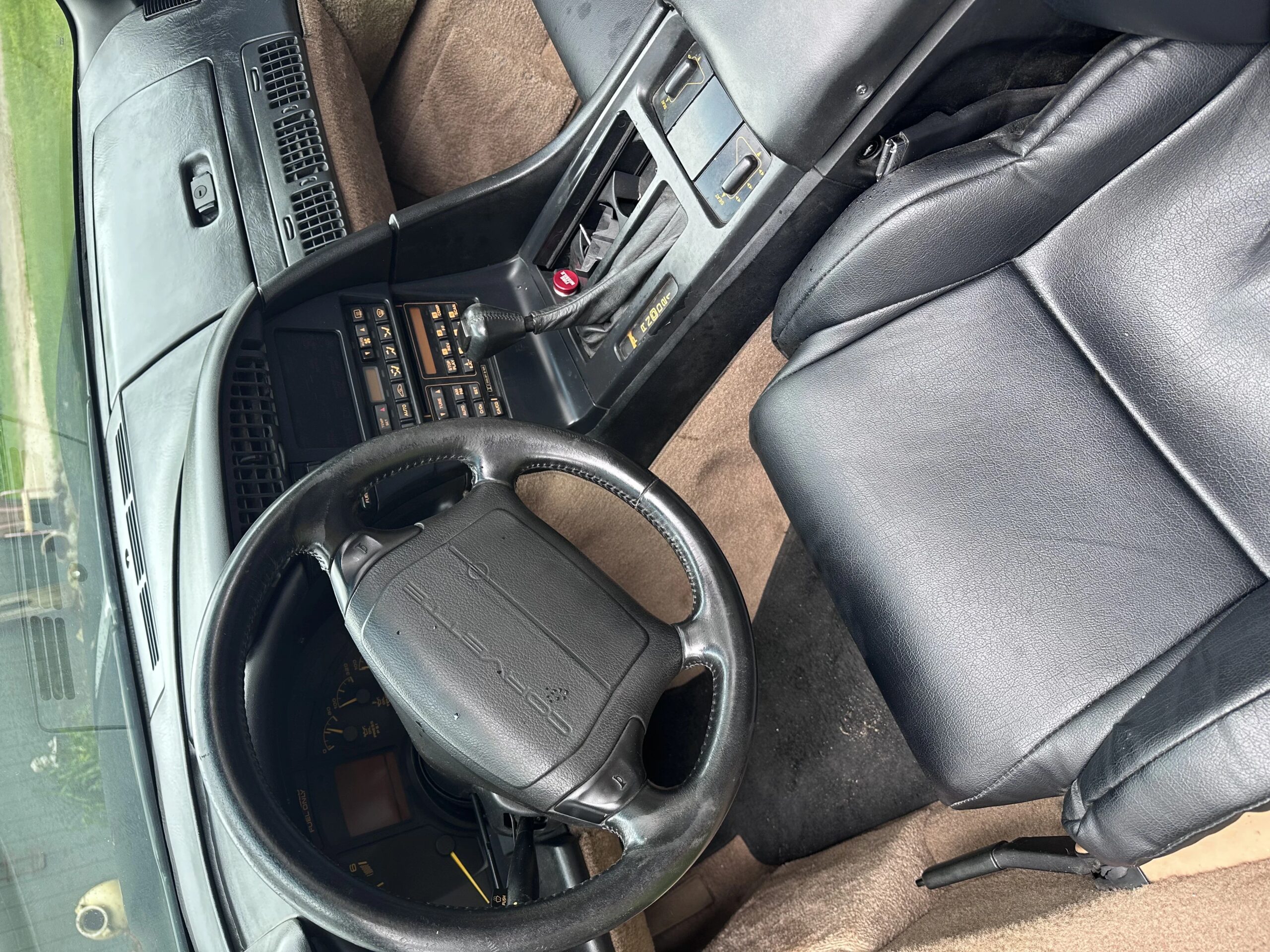 Chevrolet-Corvette-convertible-1993-Green-Beige-3