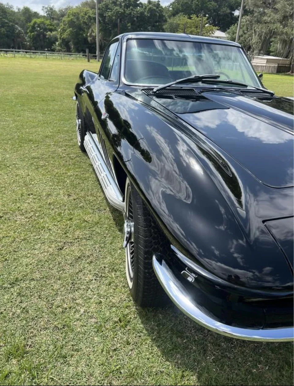 Chevrolet-Corvette-coupe-1966-Black-Black-2