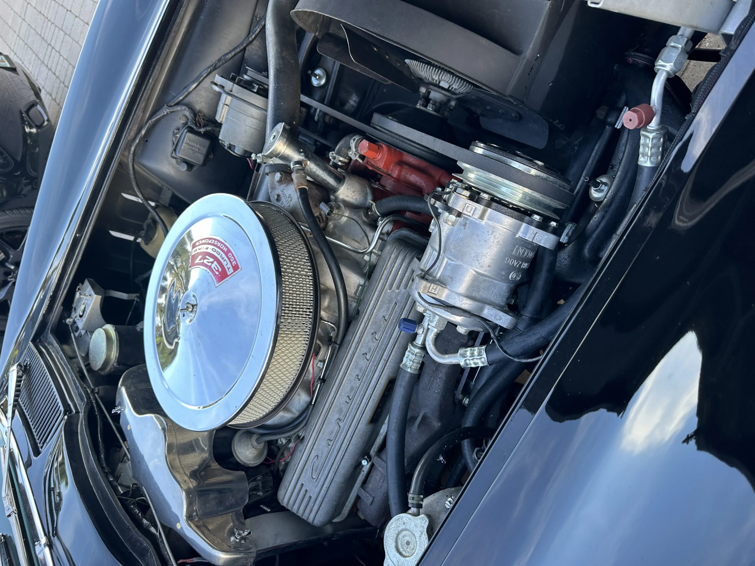 Chevrolet-Corvette-coupe-1966-Black-Black-8
